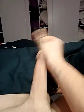 Snapshot of killminou chatting on February 2, 2026, 5:17 am killminou online show from February 2, 2026, 5:17 am