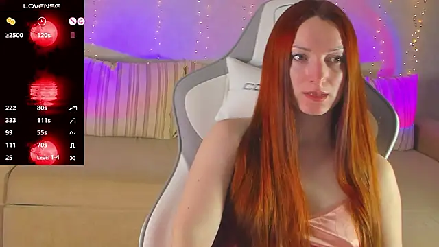 Snapshot of FlamyGold chatting on March 3, 2026, 12:39 am FlamyGold online show from March 3, 2026, 12:39 am