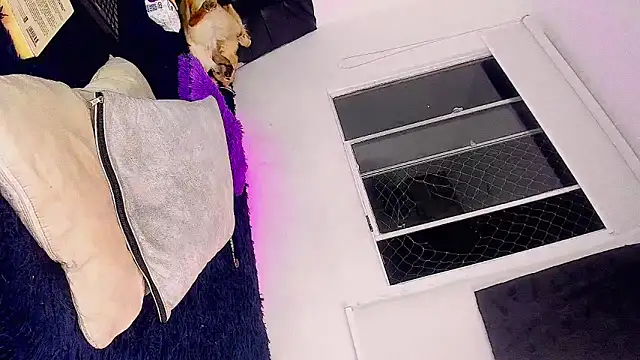 Bigcatalove online show from March 5, 2025, 7:16 am