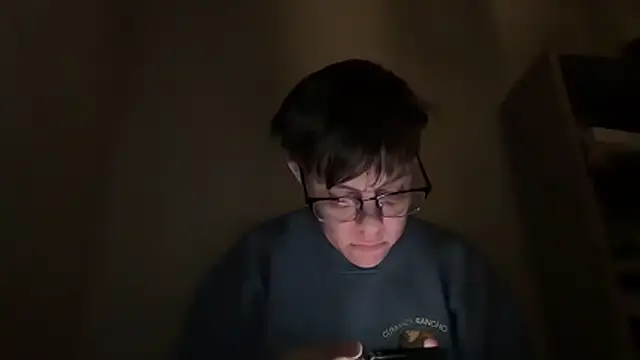 KaliSnow199623 online show from March 26, 2026, 9:04 am