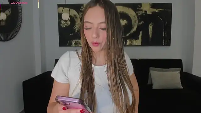 BellaRose X online show from October 31, 2025, 5:36 pm