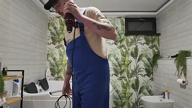 Snapshot of ValeriaGrey chatting on November 12, 2025, 4:40 pm ValeriaGrey online show from November 12, 2025, 4:40 pm