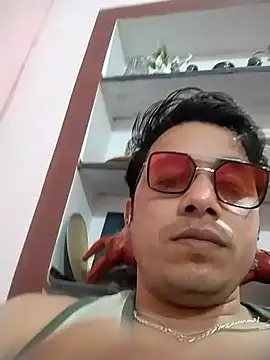 Snapshot of roadtucker123 chatting on February 8, 2026, 12:08 pm roadtucker123 online show from February 8, 2026, 12:08 pm