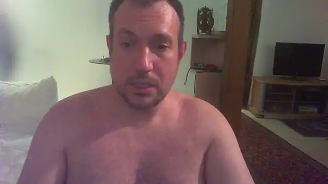 Snapshot of Mike_12hot chatting on February 21, 2026, 7:04 pm Mike 12hot online show from February 21, 2026, 7:04 pm