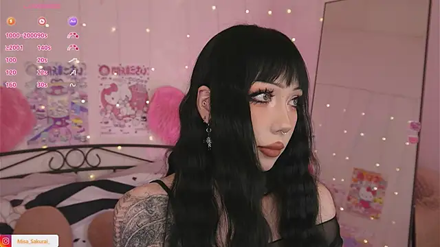 Misa Sakurai online show from July 25, 2026, 5:43 pm