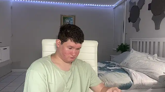 Lorenzo hernandez online show from January 14, 2025, 11:37 pm