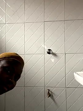 JemaimaPrincess online show from December 17, 2025, 4:40 am