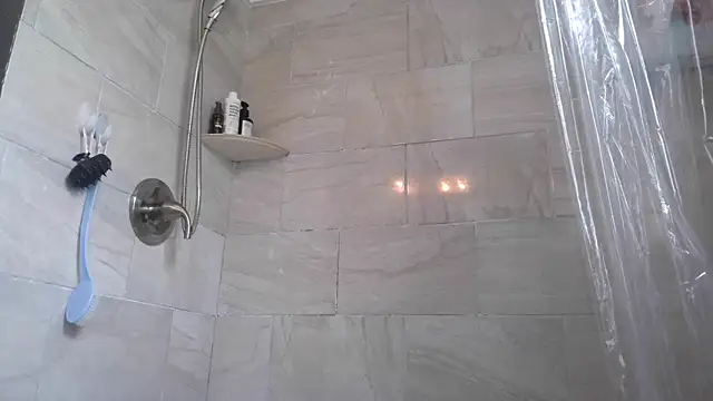 paytonkelly online show from September 21, 2025, 3:46 pm