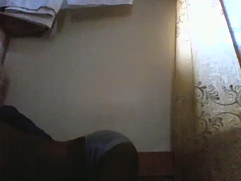 Snapshot of Slimgall chatting on July 25, 2026, 1:08 pm Slimgall online show from July 25, 2026, 1:08 pm