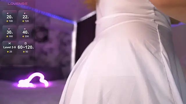 Snapshot of Your_Sweet_Julia chatting on February 16, 2025, 3:58 am Your Sweet Julia online show from February 16, 2025, 3:58 am