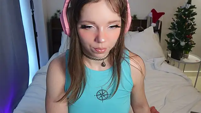 Snapshot of Ayra_Lust chatting on January 8, 2025, 8:27 am Ayra Lust online show from January 8, 2025, 8:27 am