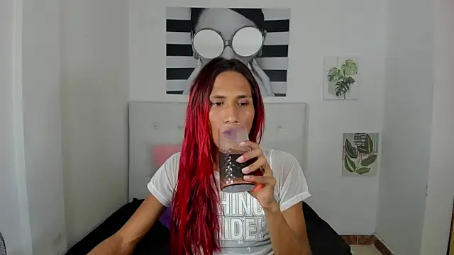 Brisahott online show from November 6, 2025, 1:39 am