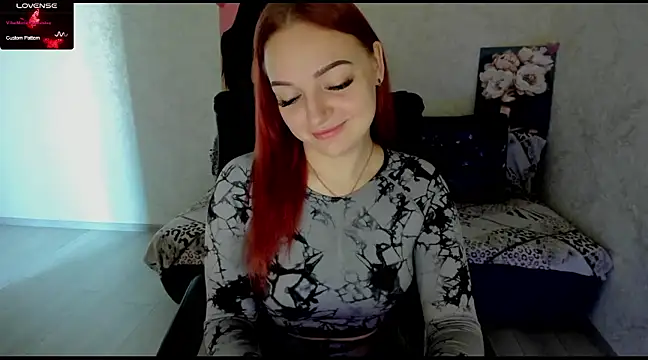 Snapshot of Stella__Cox chatting on March 9, 2025, 6:39 am Stella Cox online show from March 9, 2025, 6:39 am