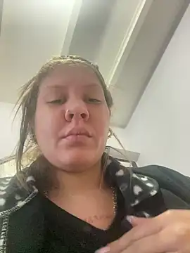 andreinitahg online show from December 29, 2024, 6:05 pm