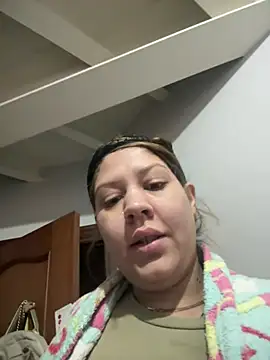 andreinitahg online show from March 22, 2025, 8:08 am