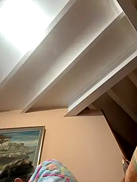 andreinitahg online show from November 9, 2025, 4:05 pm