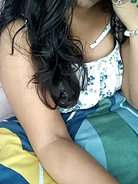 Snapshot of Tanvi-patil chatting on July 6, 2026, 5:48 pm Tanvi-patil online show from July 6, 2026, 5:48 pm