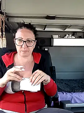 cuplubijoanna online show from February 23, 2025, 2:46 pm