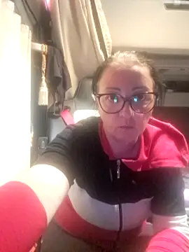 cuplubijoanna online show from March 7, 2025, 6:43 pm