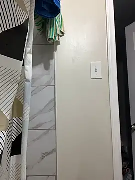 Snapshot of 1BeautyN1Beast chatting on December 25, 2024, 3:08 am 1BeautyN1Beast online show from December 25, 2024, 3:08 am