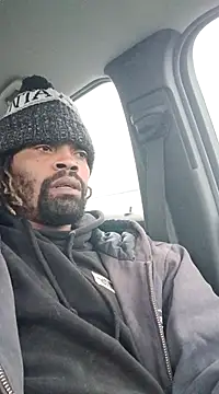 Snapshot of 1BeautyN1Beast chatting on February 23, 2025, 3:29 pm 1BeautyN1Beast online show from February 23, 2025, 3:29 pm