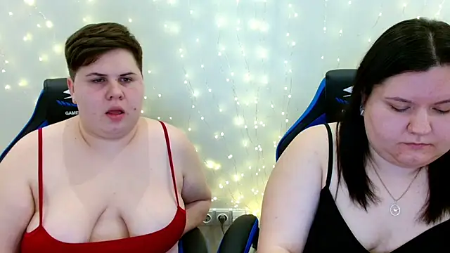 BeckyAndHellen online show from February 9, 2026, 5:28 pm