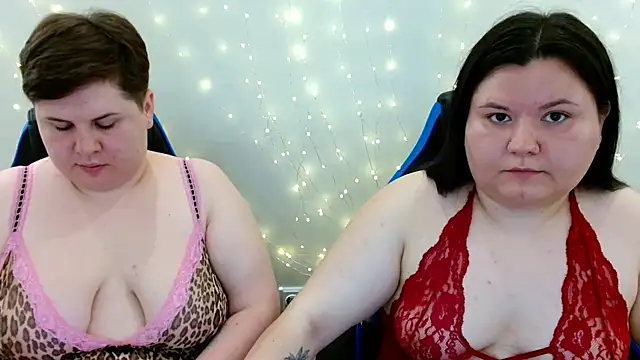 BeckyAndHellen online show from July 2, 2026, 9:04 am