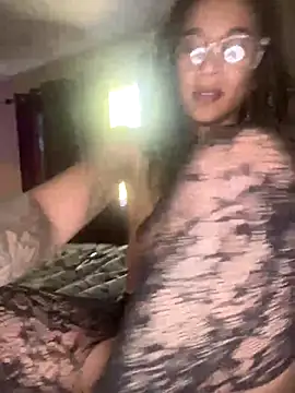 Shuggabutt online show from December 7, 2024, 4:25 pm