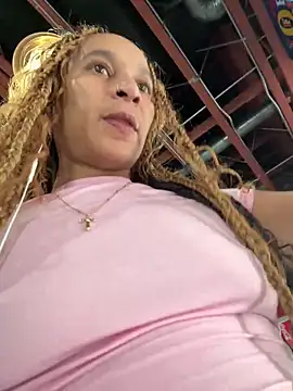 Shuggabutt online show from September 20, 2025, 2:56 am