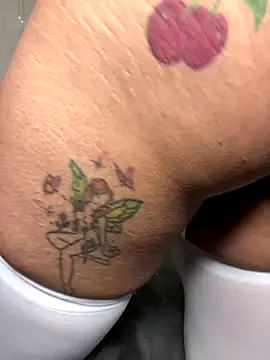 Shuggabutt online show from October 25, 2025, 11:29 am