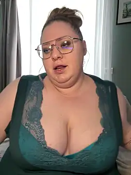 Chloe WS online show from February 21, 2025, 12:50 pm