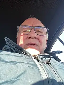 biggandybig online show from February 17, 2025, 2:04 pm