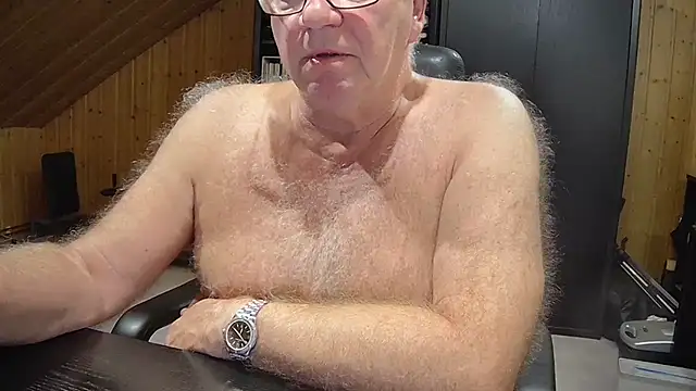 biggandybig online show from October 8, 2025, 4:21 am