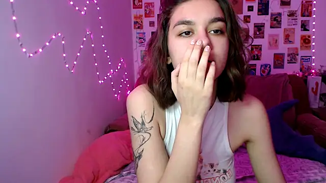 Celine Dionn online show from December 7, 2024, 10:45 am