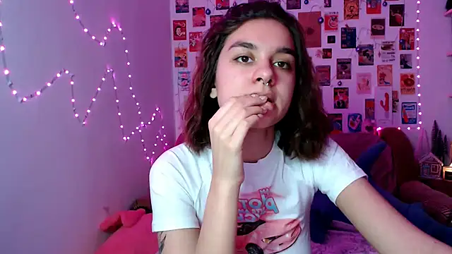 Celine Dionn online show from December 18, 2024, 11:13 am