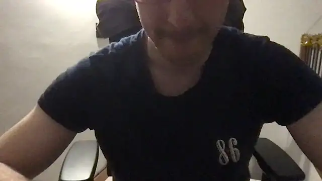 Snapshot of marguiabc chatting on February 2, 2026, 12:09 am marguiabc online show from February 2, 2026, 12:09 am