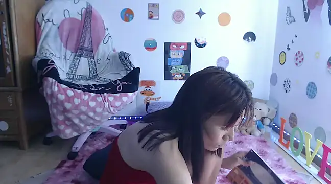 Snapshot of Yaumiko chatting on February 14, 2025, 3:26 pm Yaumiko online show from February 14, 2025, 3:26 pm