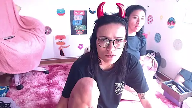 Snapshot of Yaumiko chatting on March 11, 2025, 2:51 pm Yaumiko online show from March 11, 2025, 2:51 pm