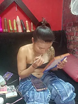 Snapshot of Yaumiko chatting on October 29, 2025, 11:34 am Yaumiko online show from October 29, 2025, 11:34 am