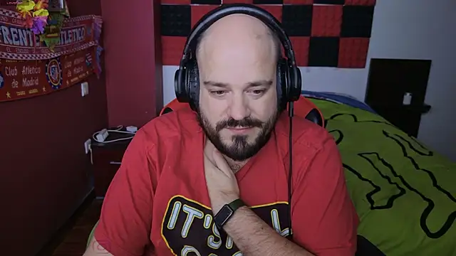 menditeta1 online show from April 1, 2026, 9:23 pm