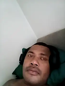 tuwegon online show from February 8, 2026, 1:42 am