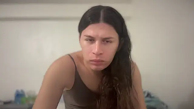 Snapshot of JaxcyVelez chatting on September 10, 2025, 2:44 am JaxcyVelez online show from September 10, 2025, 2:44 am