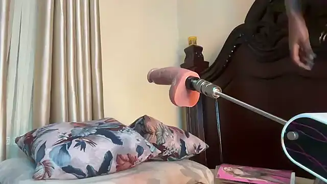 SexyAudreyFuck online show from February 27, 2025, 5:15 pm