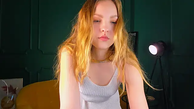 stay with alice online show from October 14, 2025, 1:56 pm