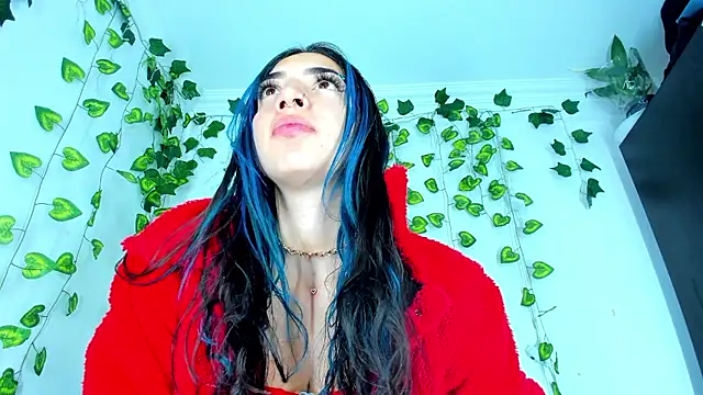 Snapshot of SaturnooStonee chatting on December 3, 2024, 6:15 am SaturnooStonee online show from December 3, 2024, 6:15 am