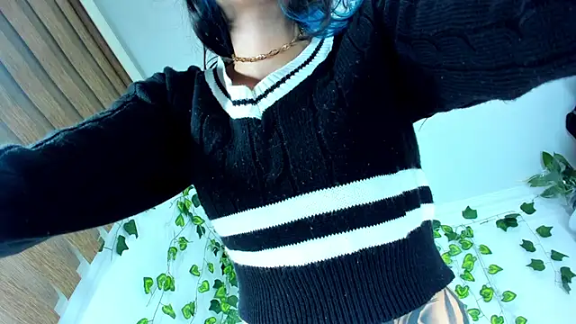 Snapshot of SaturnooStonee chatting on December 6, 2024, 9:54 am SaturnooStonee online show from December 6, 2024, 9:54 am