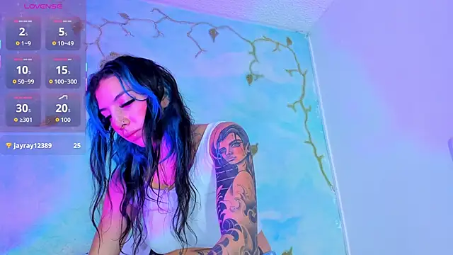 Snapshot of SaturnooStonee chatting on October 10, 2025, 6:01 am SaturnooStonee online show from October 10, 2025, 6:01 am