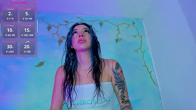 Snapshot of SaturnooStonee chatting on October 21, 2025, 6:36 am SaturnooStonee online show from October 21, 2025, 6:36 am