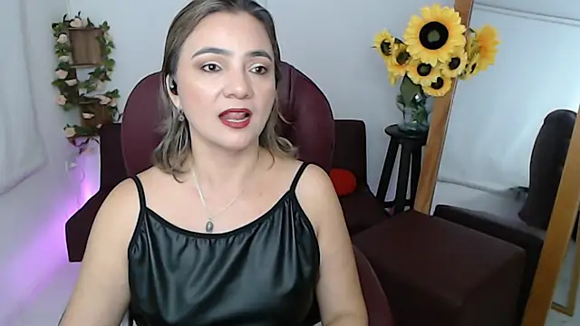 ana milf online show from July 5, 2026, 1:29 pm