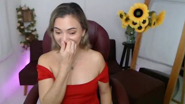 ana milf online show from July 19, 2026, 1:48 pm